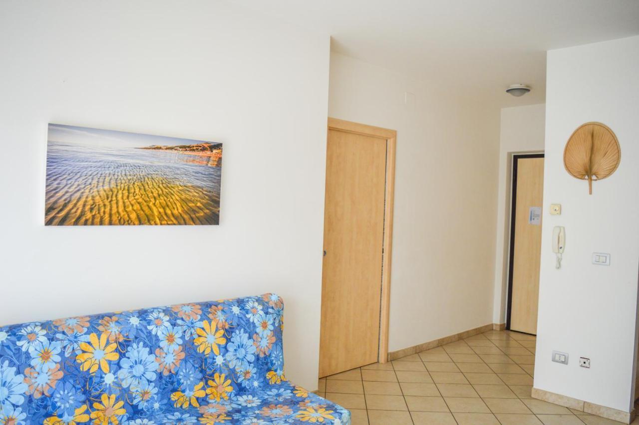 Homiday - Green Bay Village Pineto Bagian luar foto